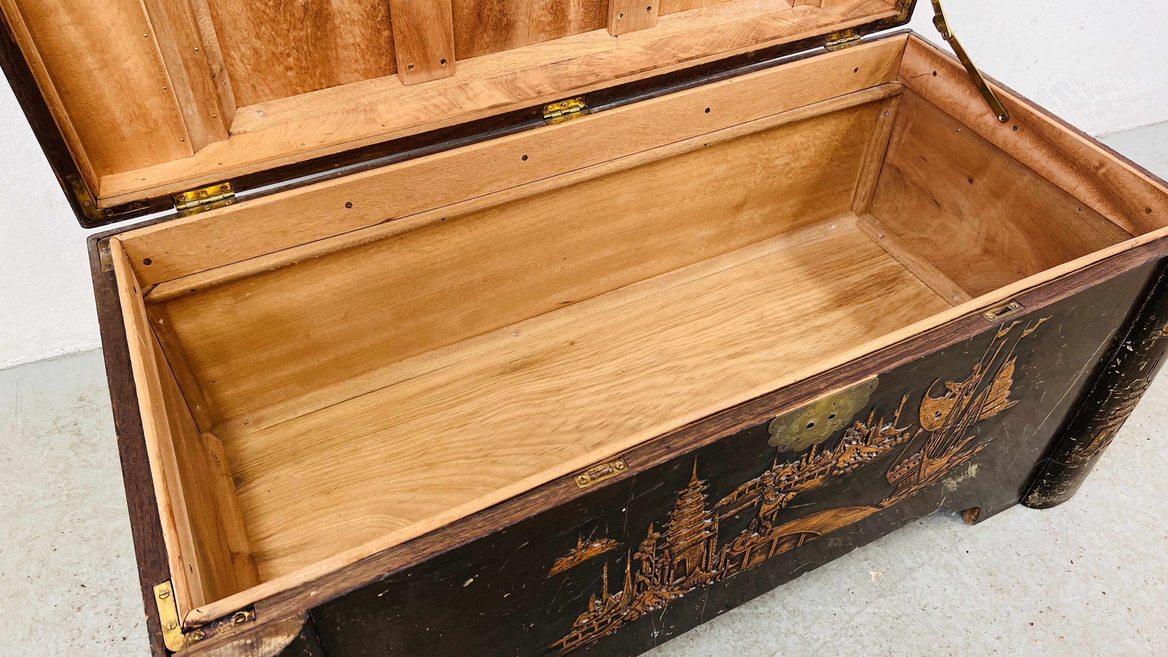 AN ORIENTAL CARVED CAMPHOR WOOD CHEST, W 94CM, D 46CM, H 48CM. - Image 10 of 10