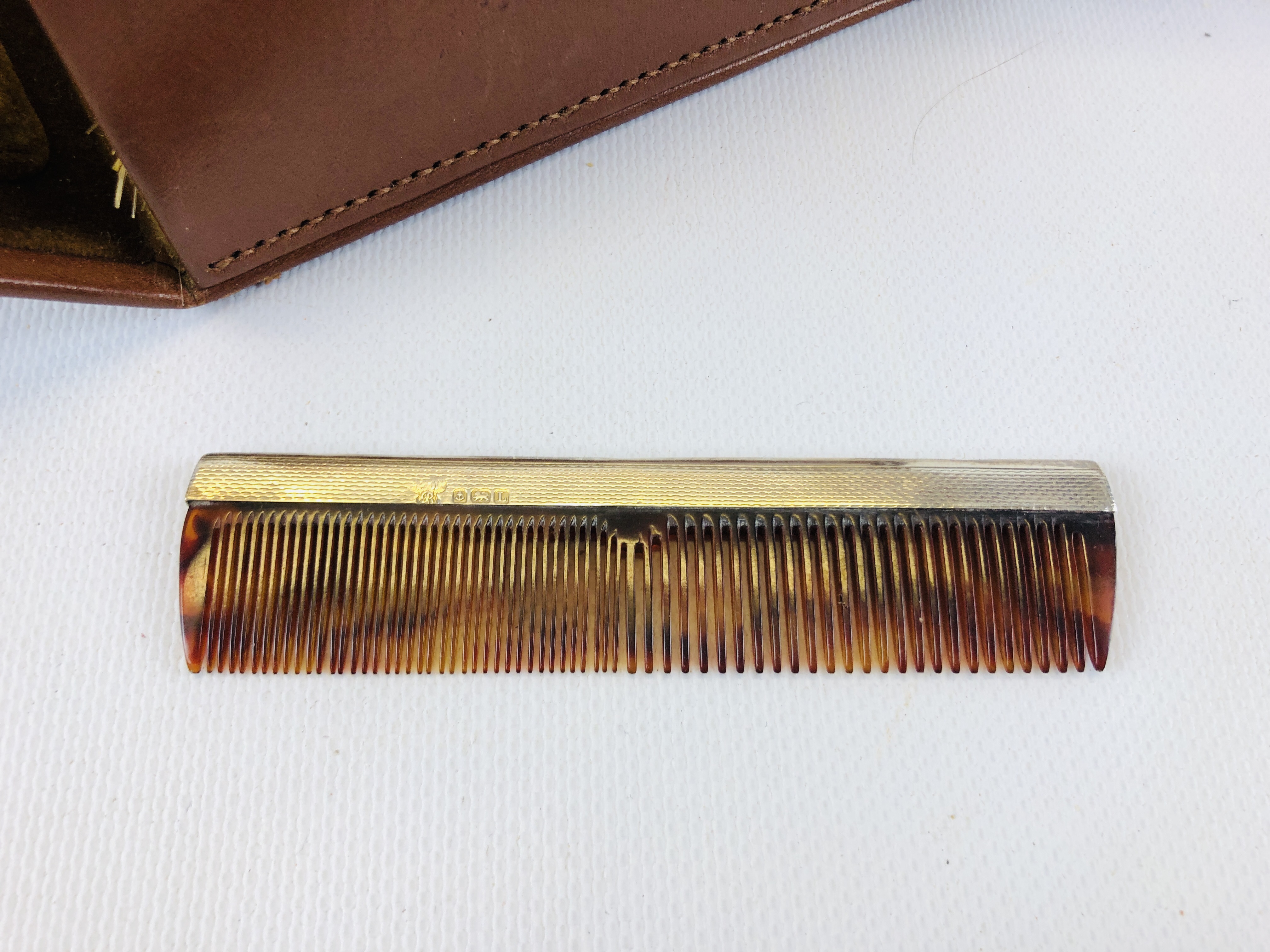 SILVER BACKED BRUSH AND COMB SET IN TAN LEATHER TRAVELLING CASE. - Image 3 of 5