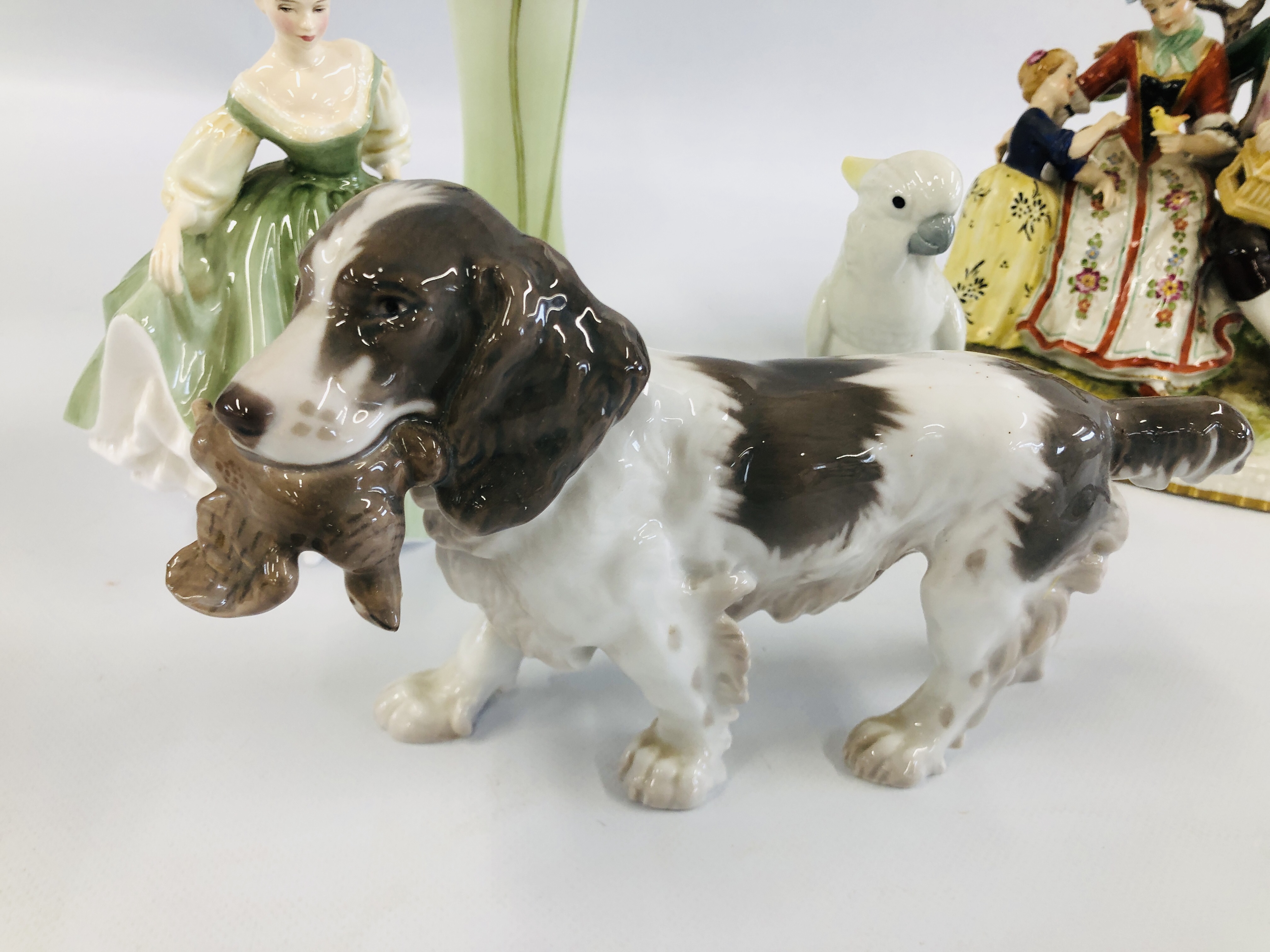 A GROUP OF 4 CABINET ORNAMENTS TO INCLUDE HUNTING SPANIEL WITH GROUSE IN IT'S MOUTH H 14CM L 26CM, - Image 2 of 8