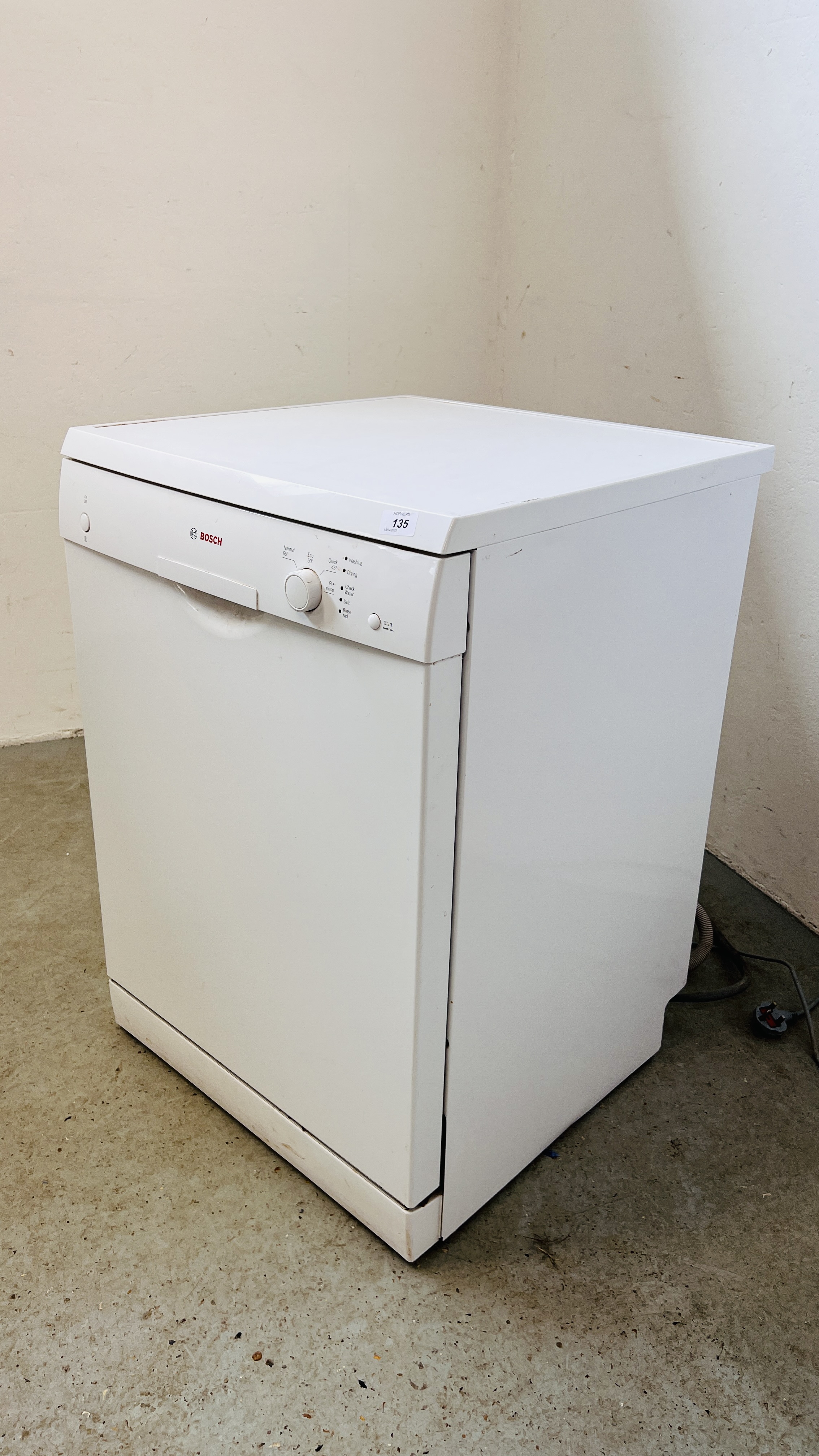 A BOSCH DISHWASHER - SOLD AS SEEN. - Image 5 of 9