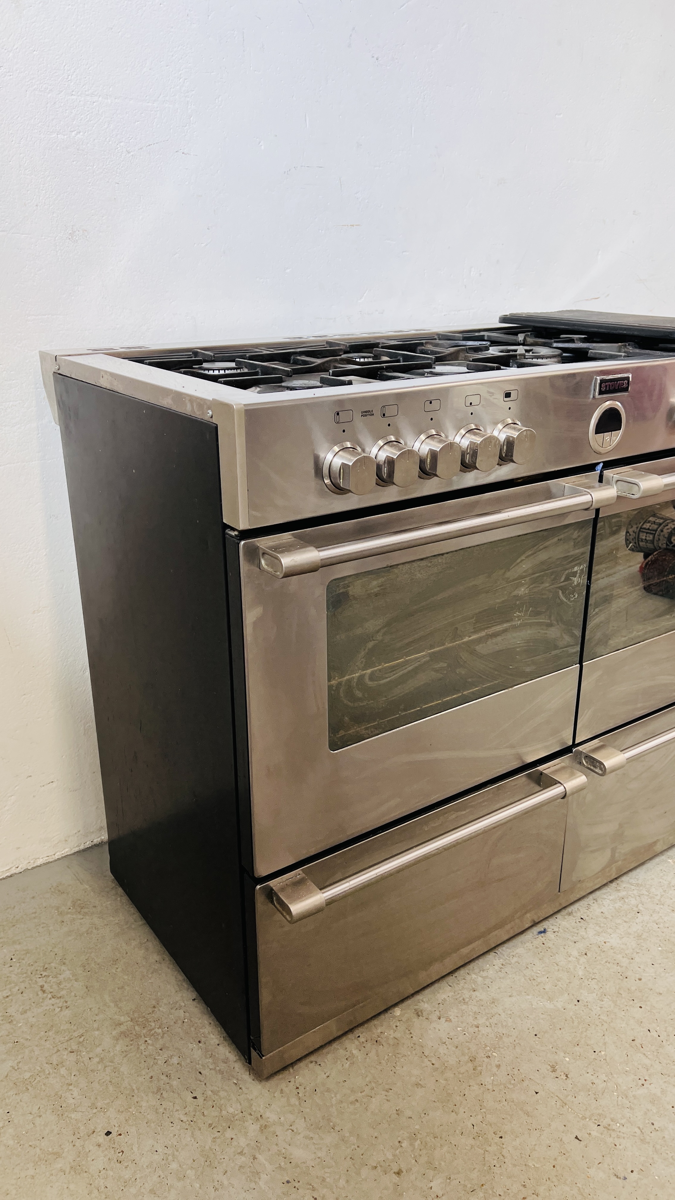 A STOVES STERLING 1100G STAINLESS STEEL COOKING RANGE (CONDITION OF SALE TO BE FITTED AND SERVICED - Image 7 of 18