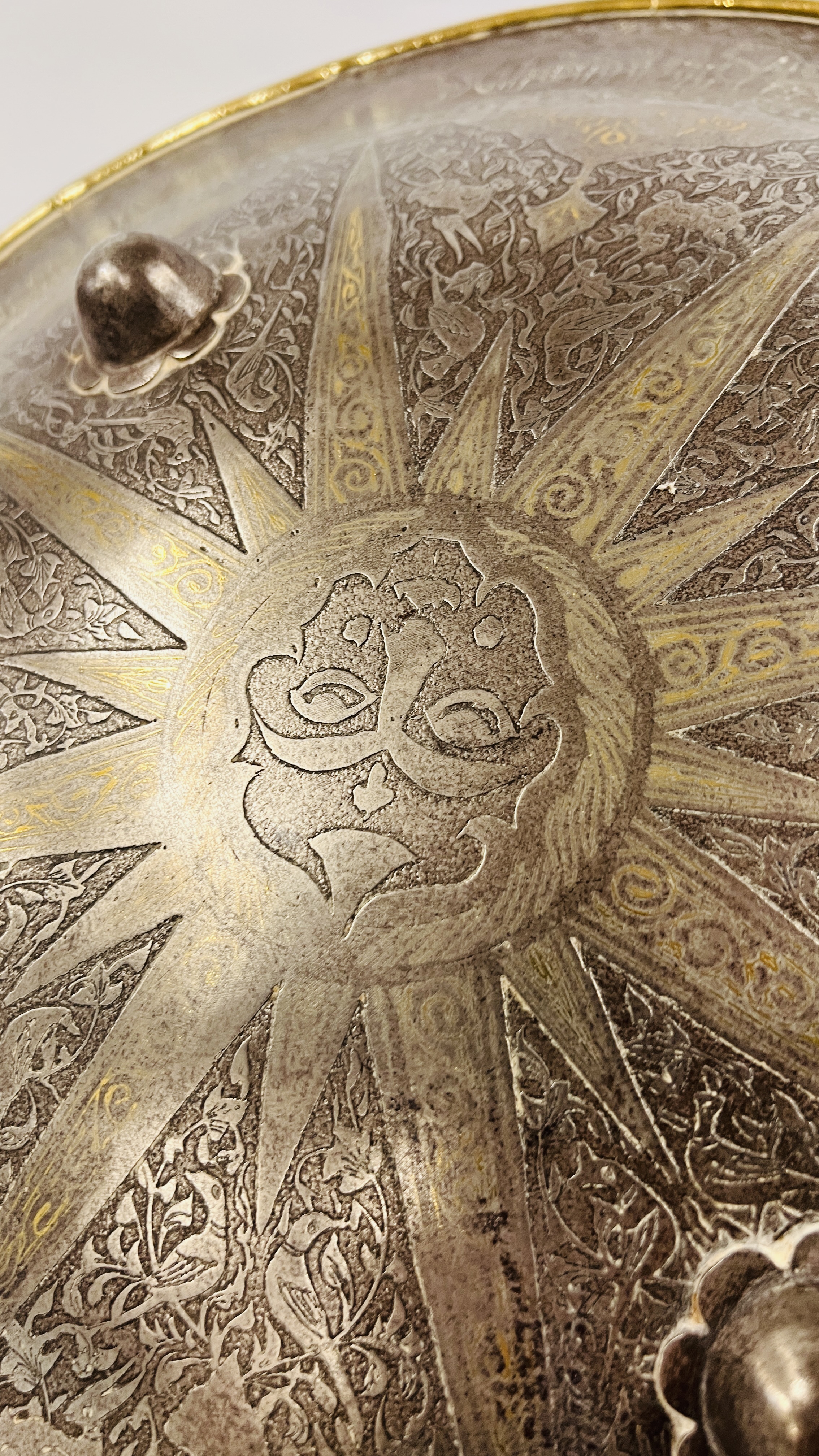 C19th INDO-PERSIAN STYLE DHAL (SHIELD) DECORATED WITH A BAND OF CALLIGRAPHY, STAR AND FACIAL DESIGN, - Image 4 of 21