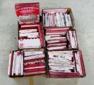 BANKRUPTCY STOCK - 5 X BOXES CONTAINING LARGE QUANTITY OF GREETINGS / VALENTINES AND CHRISTMAS