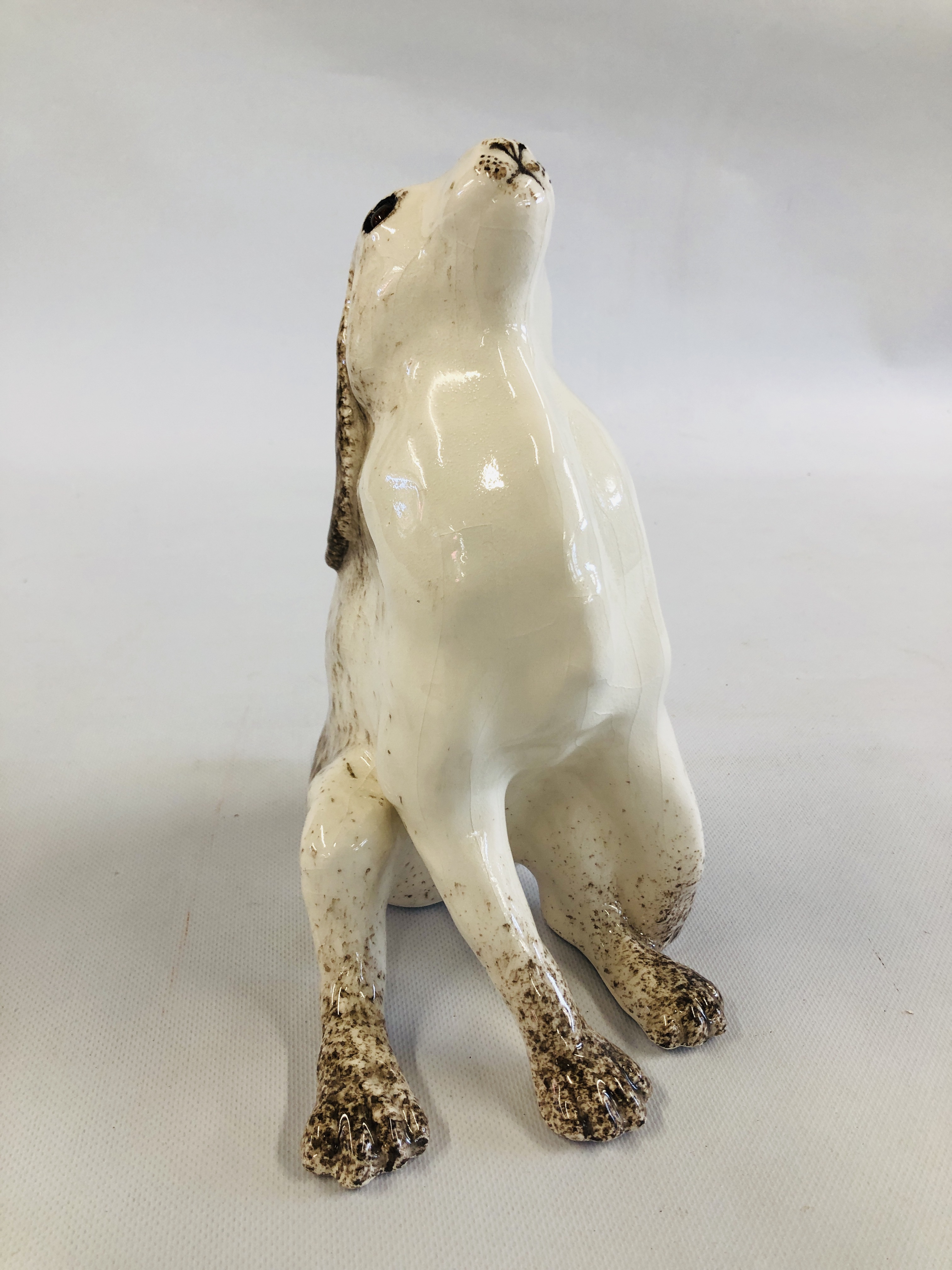 A WINSTANLEY POTTERY EXAMPLE OF A "SEATED HARE" H 28CM BEARING SIGNATURE TO THE BACK. - Image 5 of 7