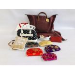 BANKRUPTCY STOCK - BOX CONTAINING VARIOUS AS NEW BAGS, PURSES ETC.