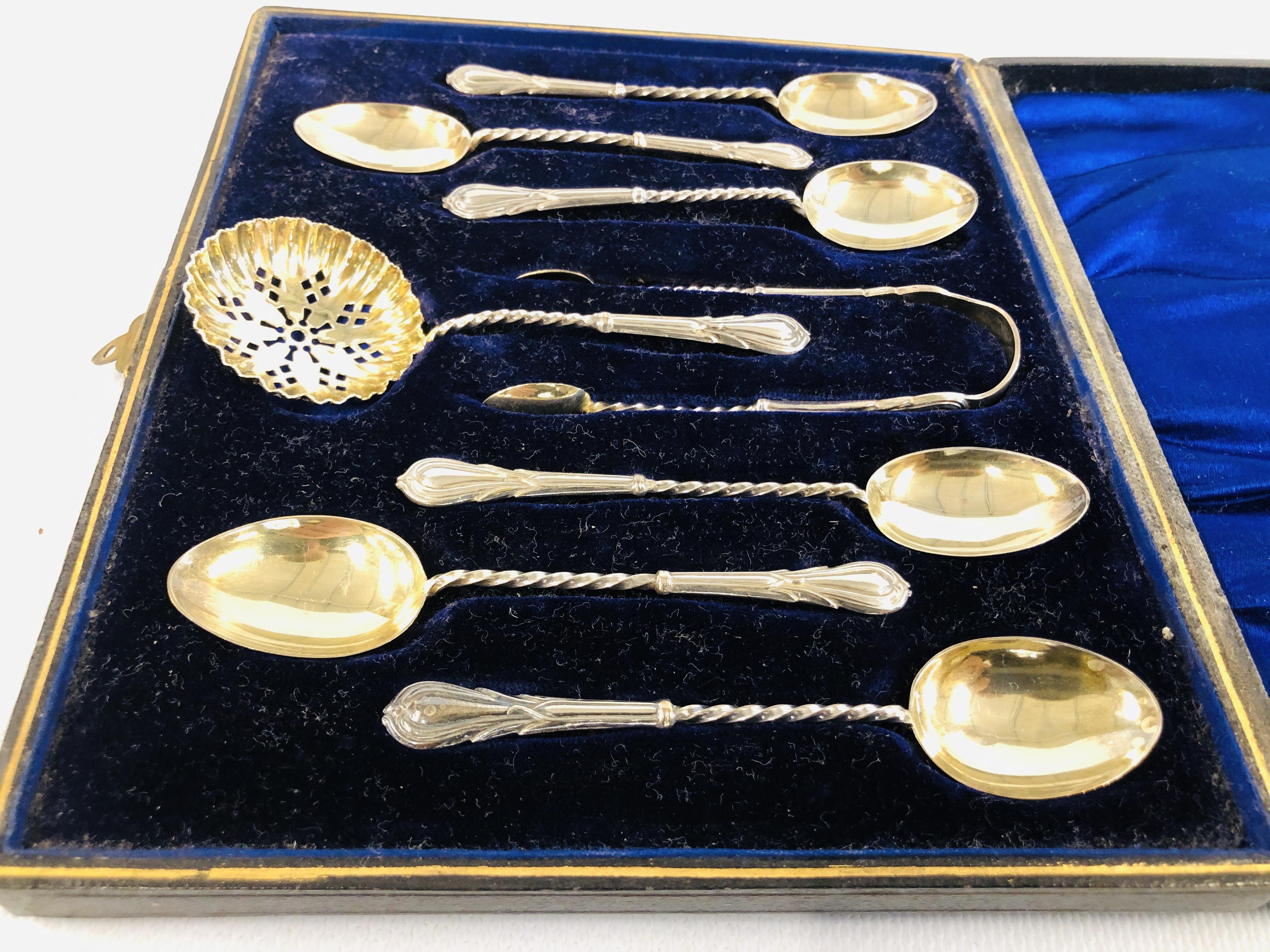 A CASED SILVER 8 PIECE SET OF CUTLERY COMPRISING OF 6 SPOONS, - Image 2 of 4