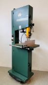 A PROFESSIONAL FELDER COMMERCIAL BANDSAW MODEL FB400 - SOLD AS SEEN.