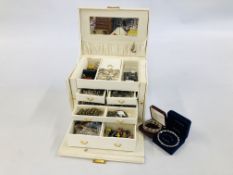 A JEWELLERY BOX A/F CONTAINING A LARGE QUANTITY OF COSTUME JEWELLERY TO INCLUDE GOLD TEN NECKLACES,