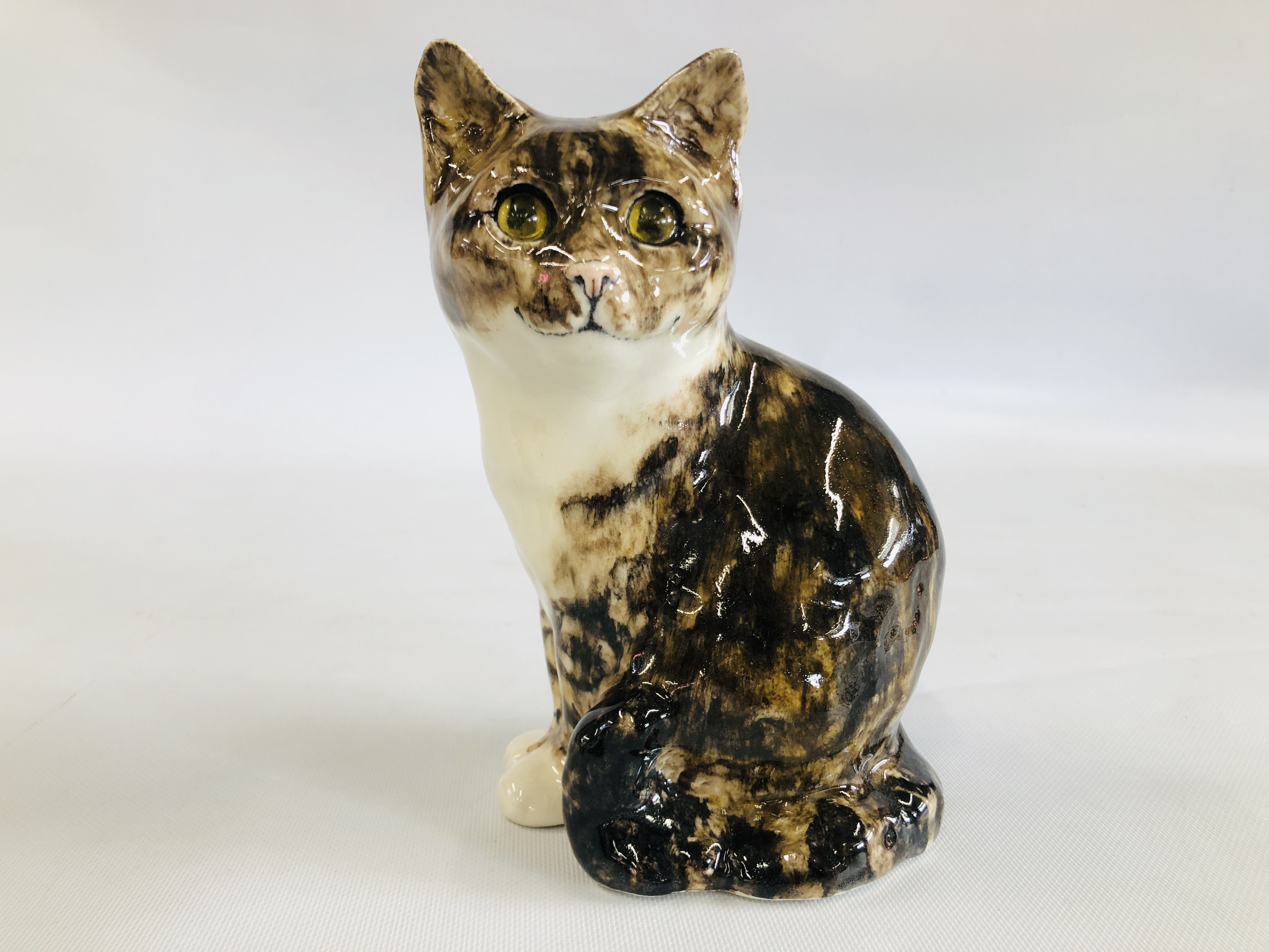 A WINSTANLEY POTTERY EXAMPLE OF A "SEATED" CAT BEARING SIGNATURE TO THE BASE, H 23. - Image 11 of 16