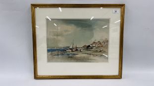 WATERCOLOUR "BLACK SHORE SOUTHWOLD" SUFFOLK BEARING SIGNATURE ARTHUR EDWARD DAVIS 1982 28 X 39.5CM.