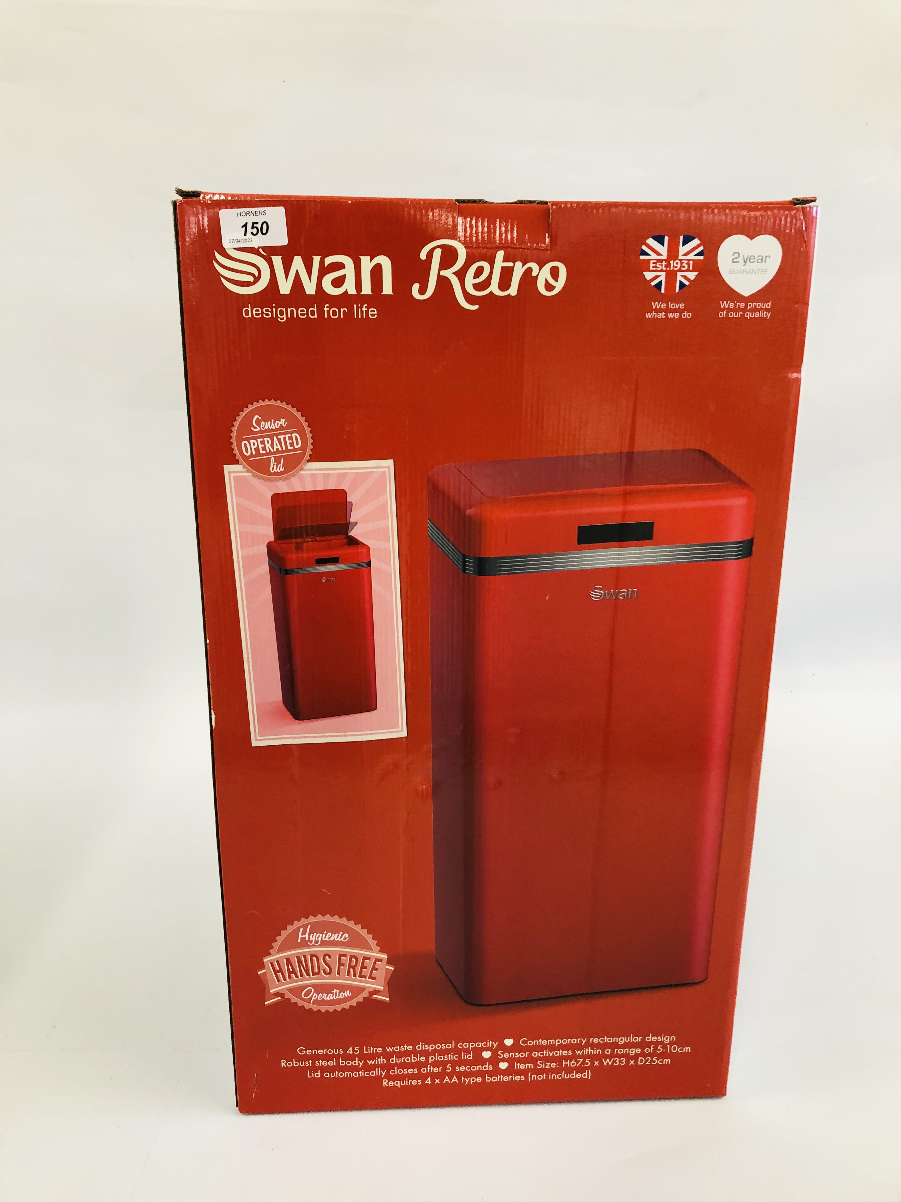 A SWAN RETRO STYLE RED FINISH HANDS FREE OPERATION KITCHEN BIN (45 LITRE).