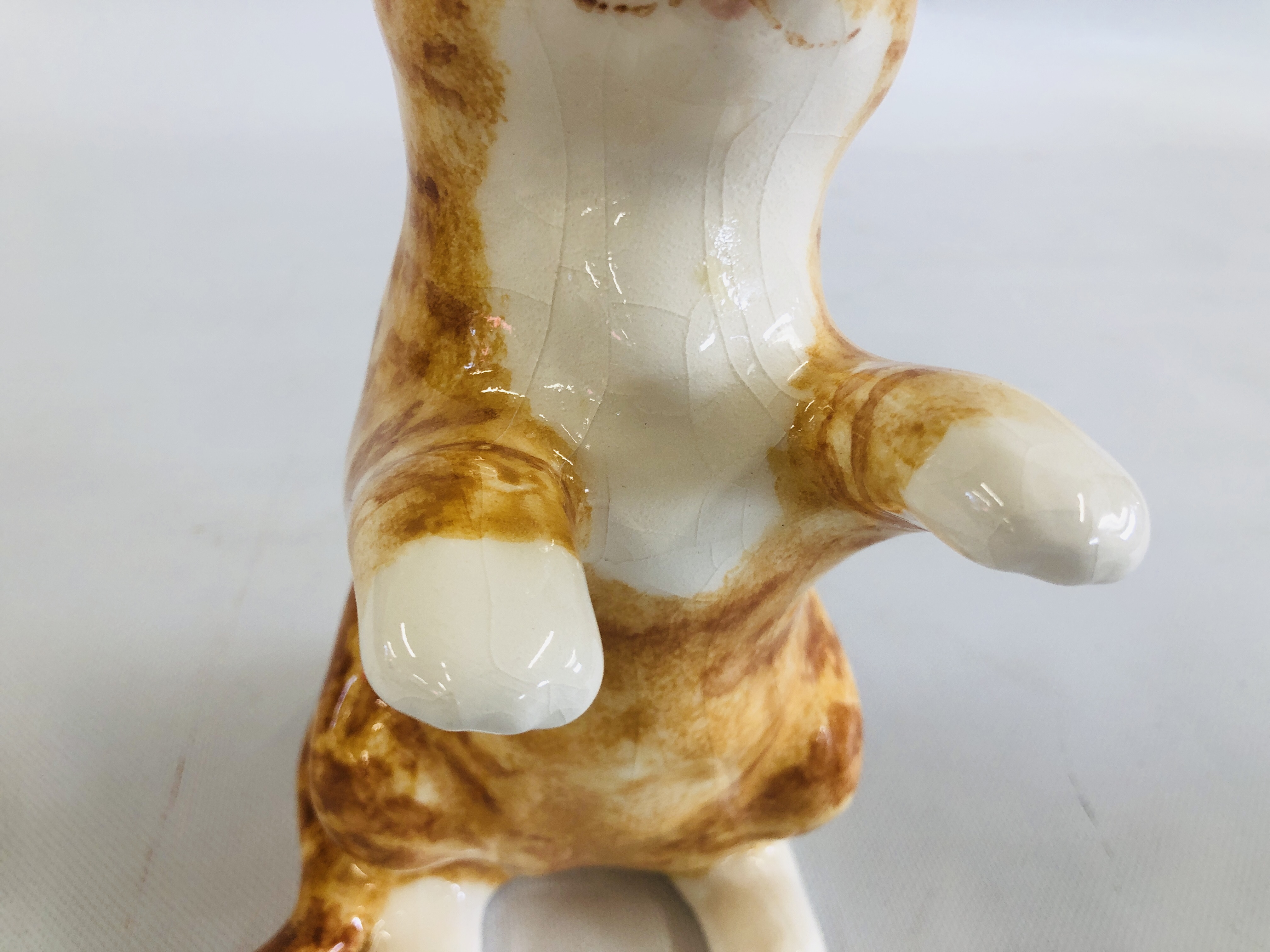 A WINSTANLEY POTTERY EXAMPLE OF A TABBY CAT "STANDING ON HIND LEGS" BEARING SIGNATURE TO THE BASE, - Image 8 of 13