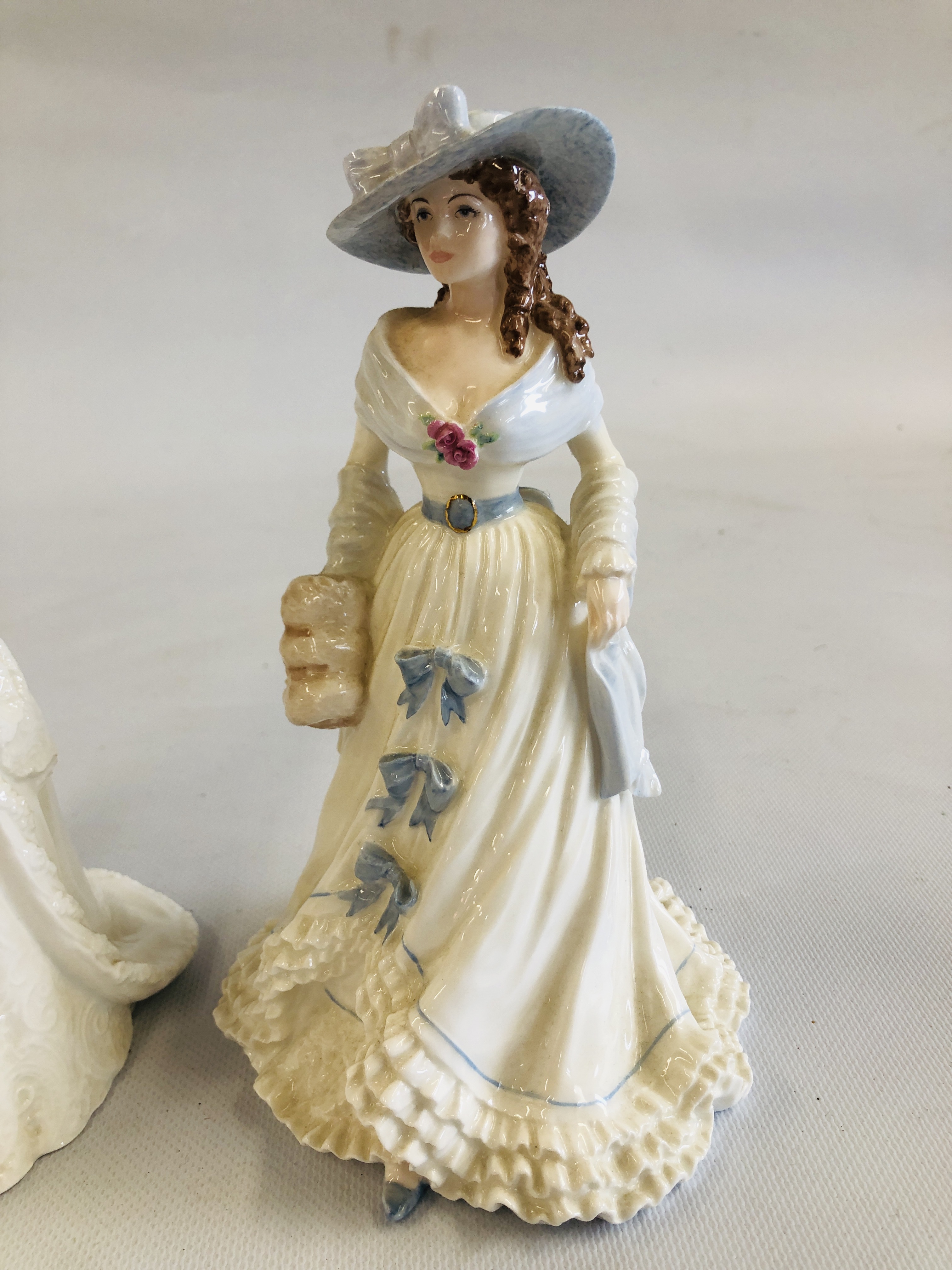 THREE COALPORT CHINA LIMITED EDITION CABINET FIGURES TO INCLUDE FEMMES FATALES "LILLIE LANGTRY" - Image 2 of 14