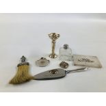 A COLLECTION OF WHITE METAL AND SILVER TO INCLUDE BUD VASE, BRUSH CAKE SLICE ETC.