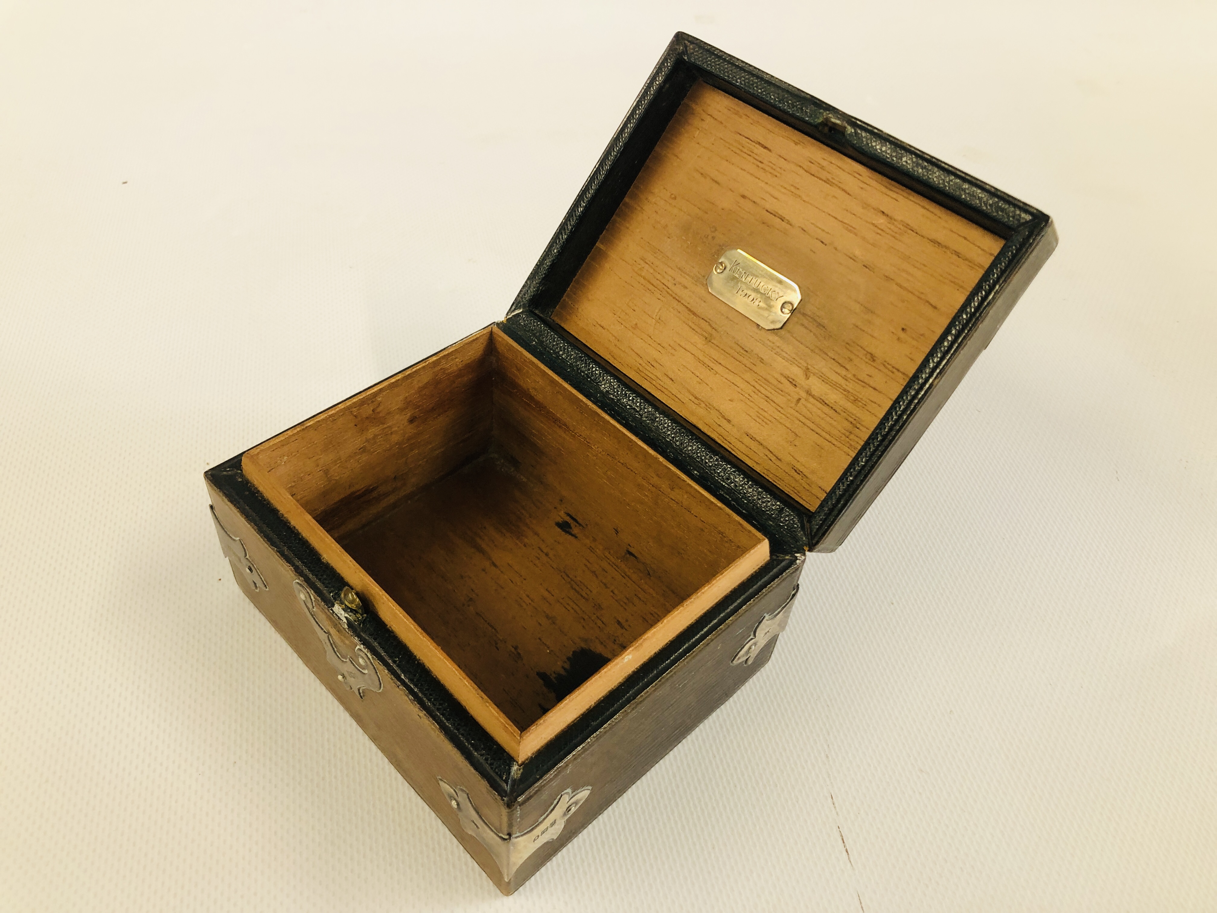 AN ANTIQUE BROWN LEATHER BOUND BOX WITH APPLIED SILVER DETAIL LONDON ASSAY, - Image 9 of 9