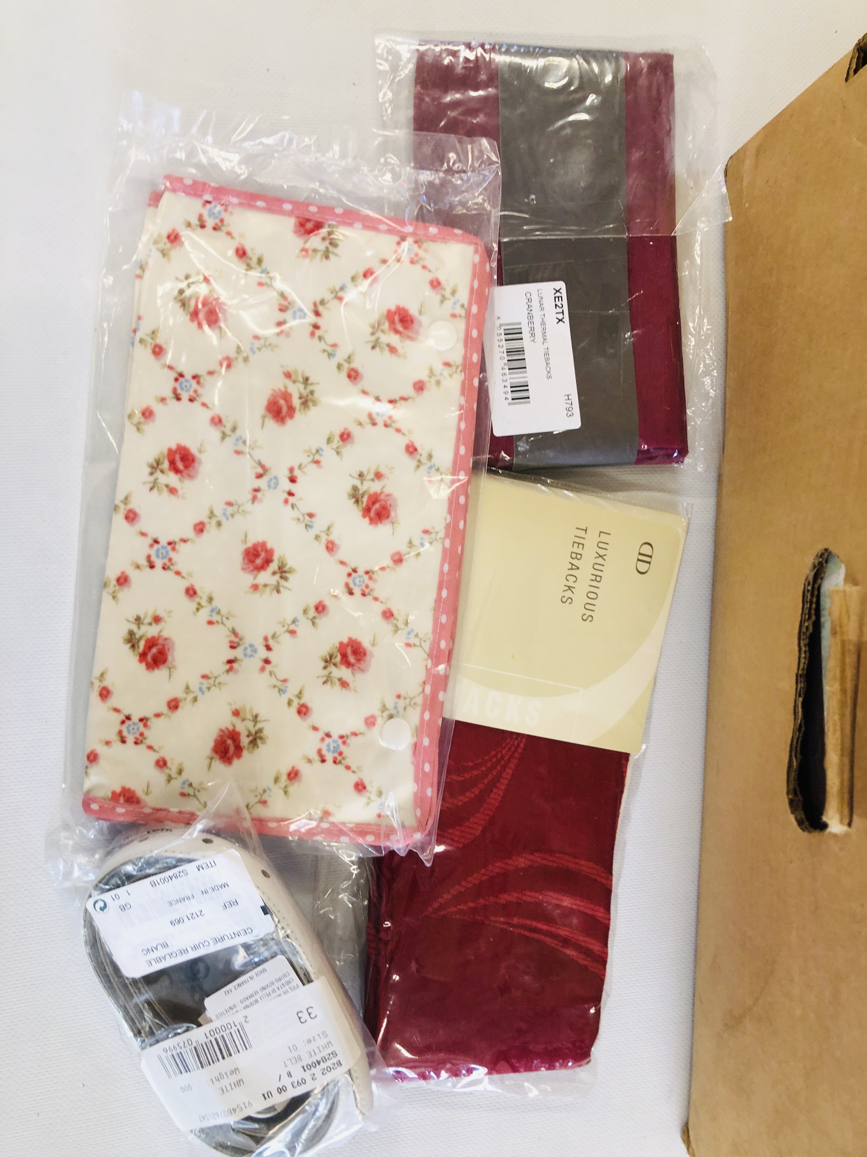 BOX CONTAINING A QUANTITY OF NEW CURTAINS AND TIE BACKS, IN ORIGINAL PACKAGING ETC. - Image 2 of 7