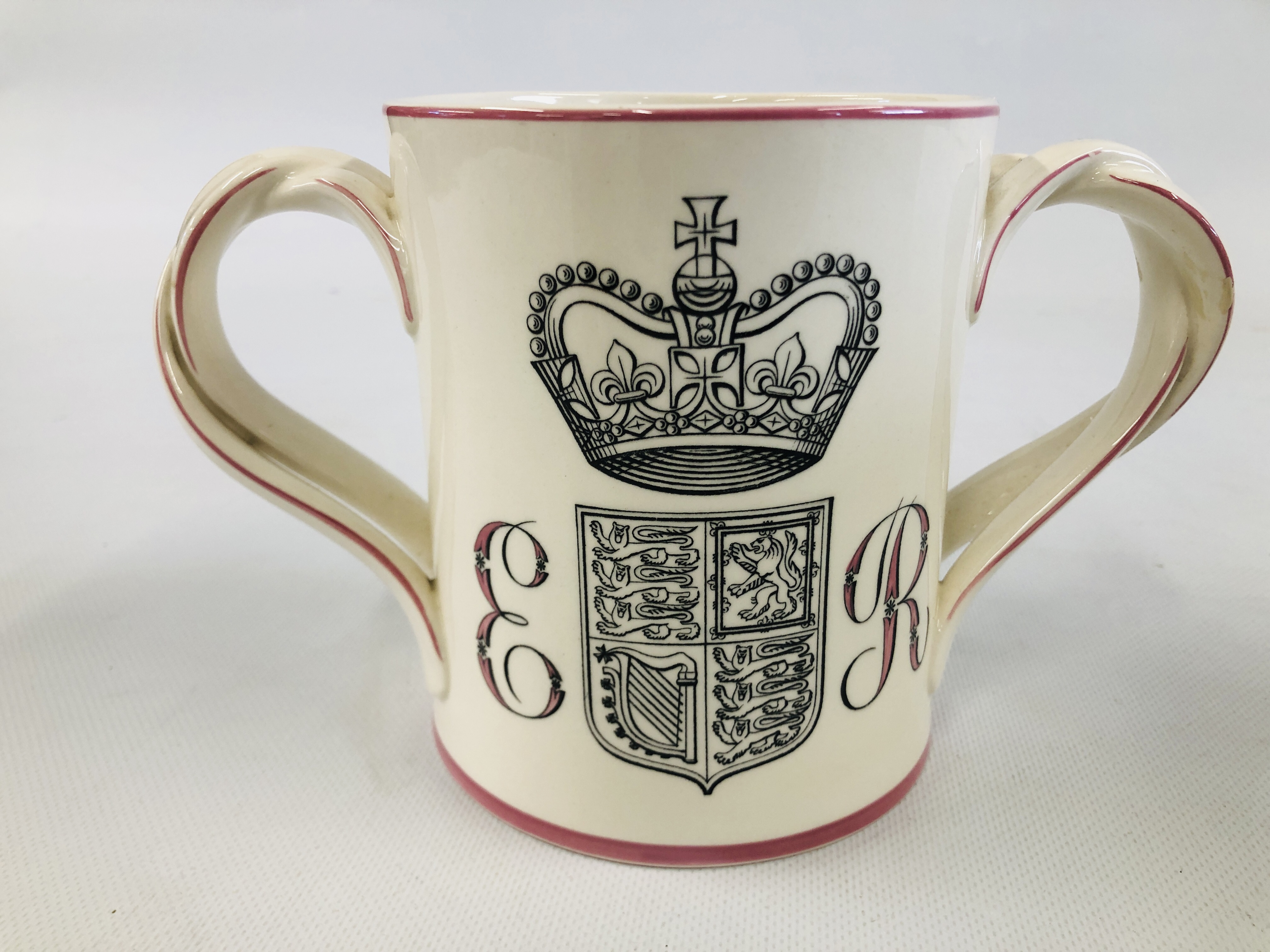 A VINTAGE ROYAL DOULTON TWO HANDLED MUG "MADE FOR COURAGE AND COMPANY LIMITED LONDON" DESIGNED BY - Image 5 of 7