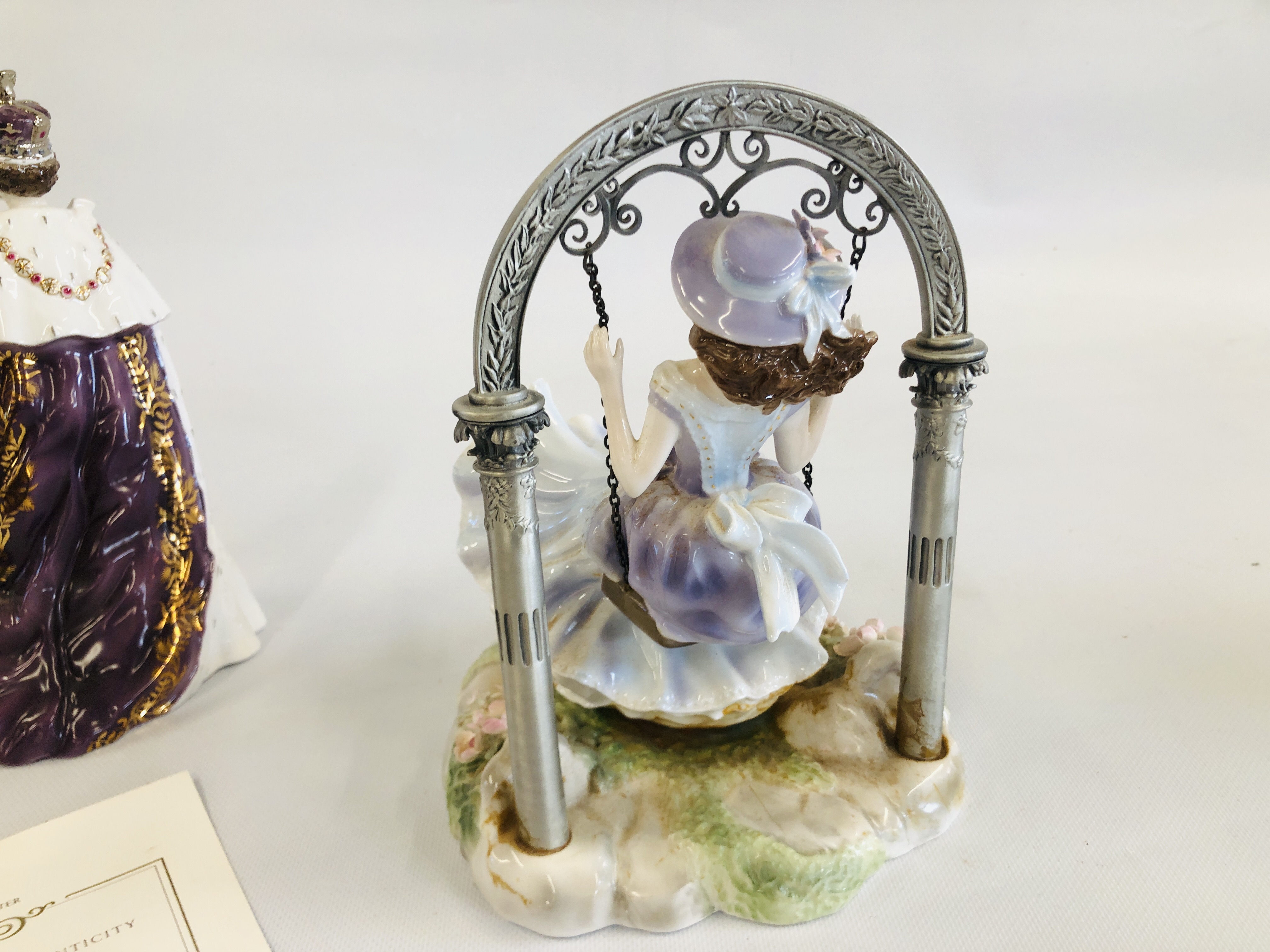 TWO ROYAL WORCESTER FIGURINES TO INCLUDE THE SWING CW519 63/250 AND QUEEN ELIZABETH II 1401/4500. - Image 11 of 14