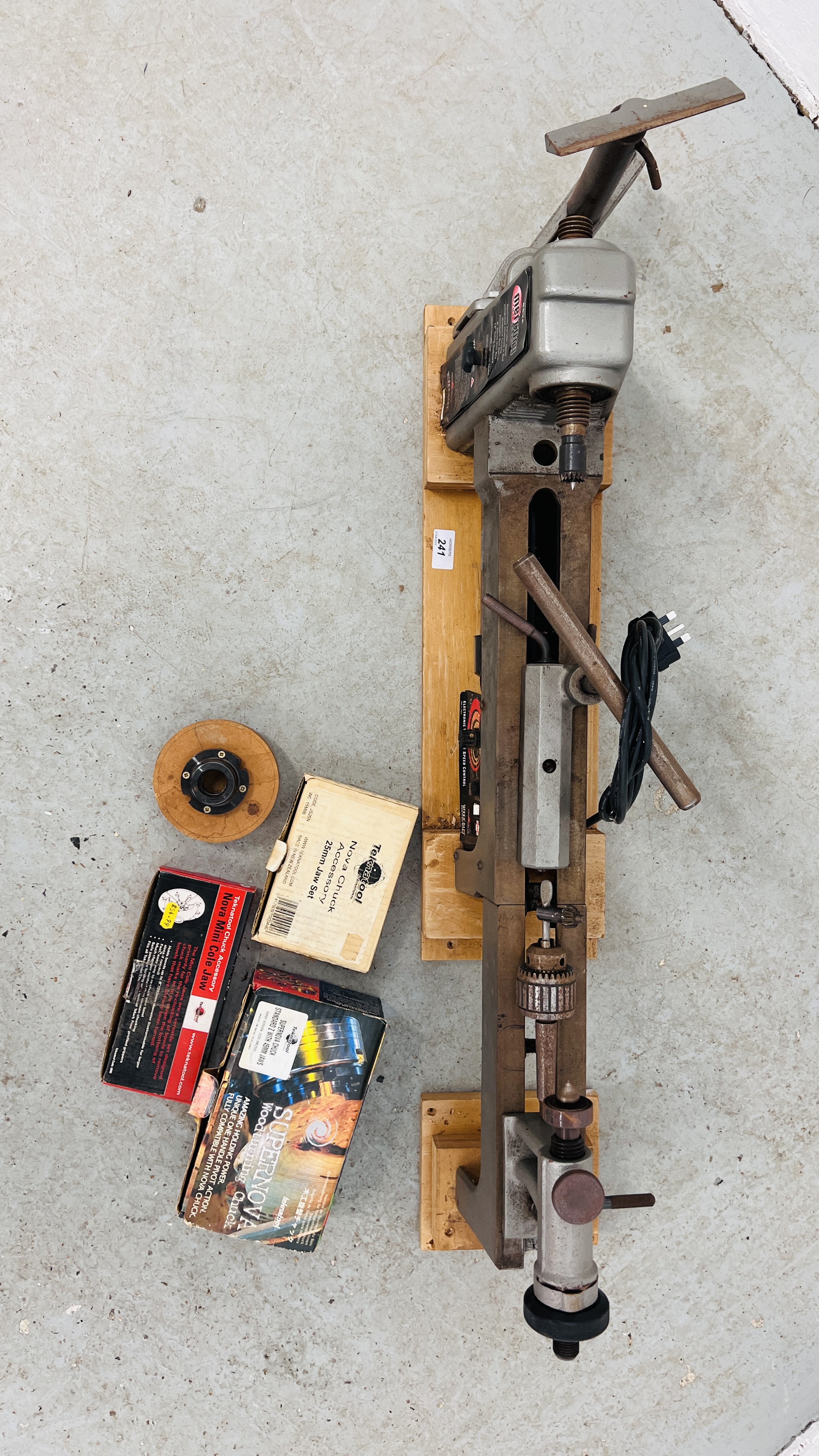 A NOVA MERCURY MINI LATHE WITH ELECTRONIC VARIABLE SPEED CONTROL WITH ACCESSORIES - SOLD AS SEEN. - Image 14 of 14