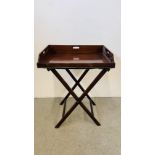 A VINTAGE MAHOGANY BUTLERS TRAY