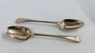 A PAIR OF SILVER BRIGHT-CUT SERVING SPOONS, T CHAWNER,