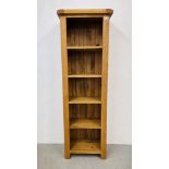 A MODERN LIGHT OAK FIVE TIER BOOKCASE, W 54CM X D 27.5CM X H 180CM.