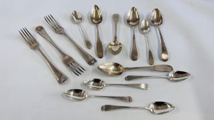 A PAIR OF BEAD AND SHELL SILVER TABLE FORKS, ALONG WITH A THREAD AND SHELL SILVER TABLE FORK,