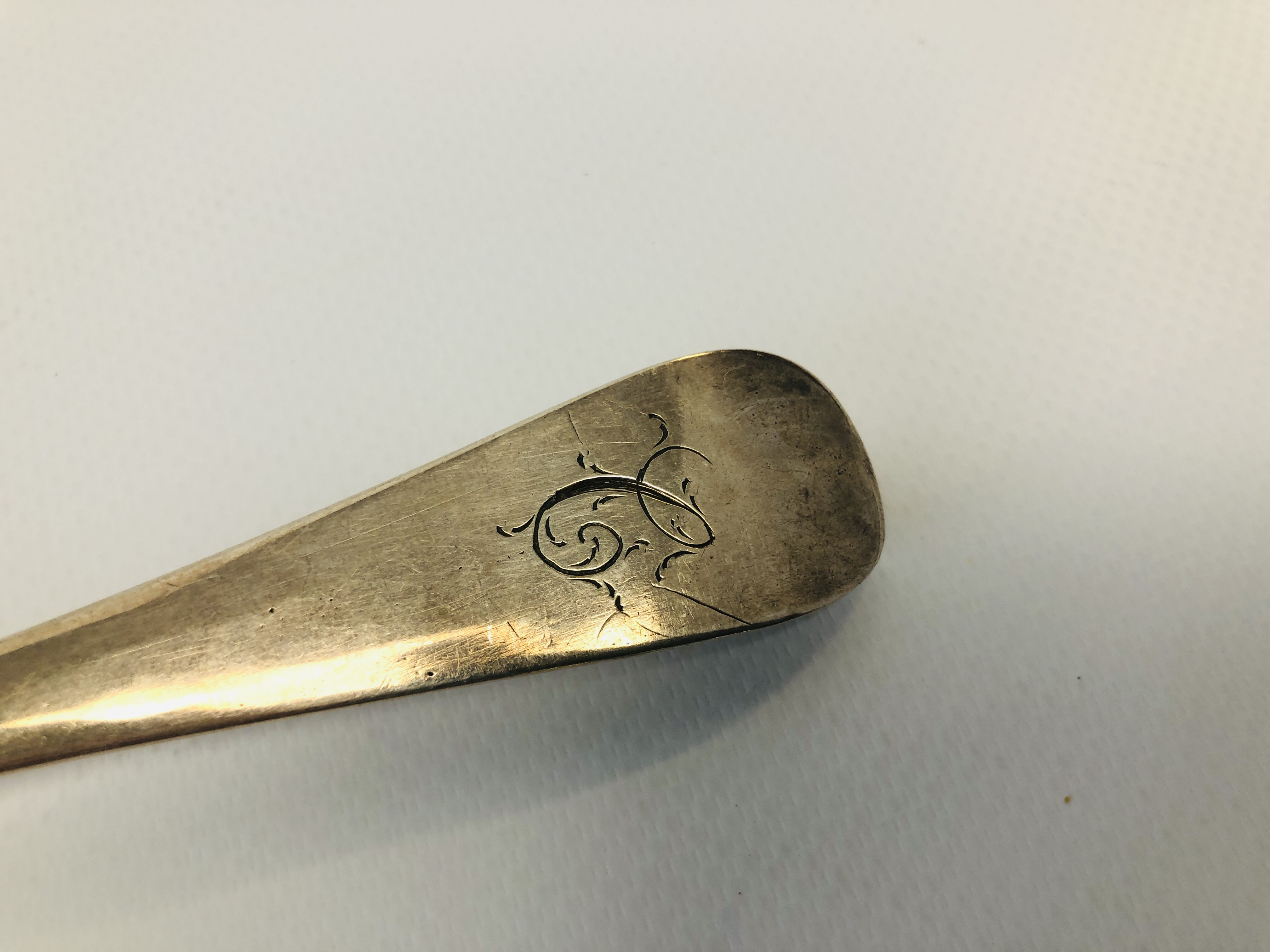 GEORGE 1 SPOON LATER MONOGRAM LONDON 1716, L 19.5CM. - Image 2 of 8