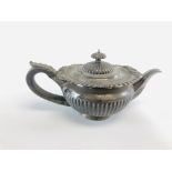 AN EARLY C19TH SILVER TEAPOT,