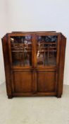 A DECO OAK BOOKCASE WITH CABINET BASE, W 107CM, D 32CM, H 126CM.