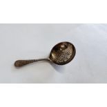 GEORGE III SILVER CADDY SPOON LONDON 1806 WITH LATER ENGRAVED INTERIOR, L 8.5CM.