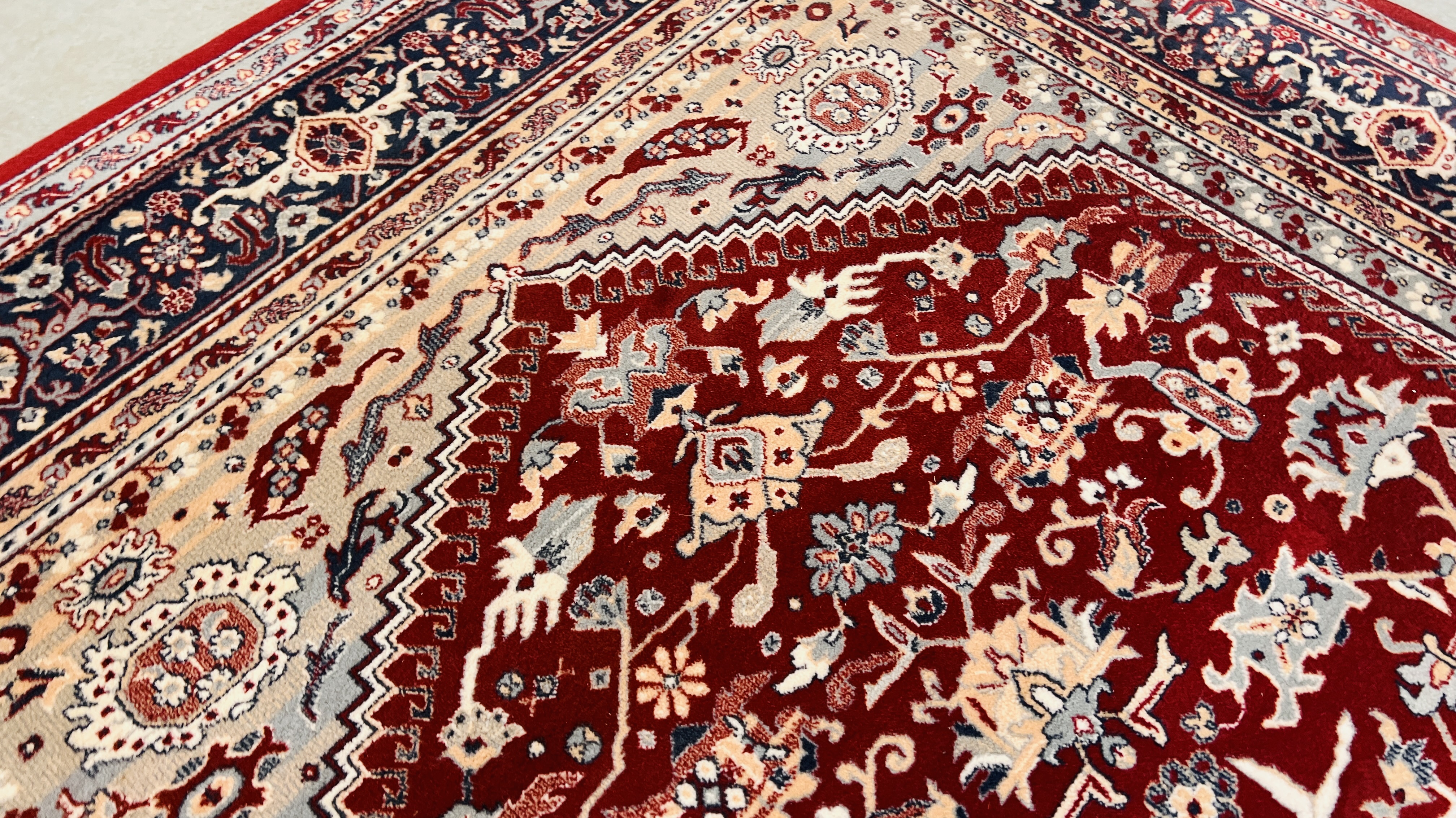 A MODERN RED PATTERN PERSIAN HERATI DESIGN CARPET, L 300CM X W 200CM. - Image 6 of 10