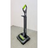 G TECH 22VOLT AIR RAM AND CHARGER - SOLD AS SEEN