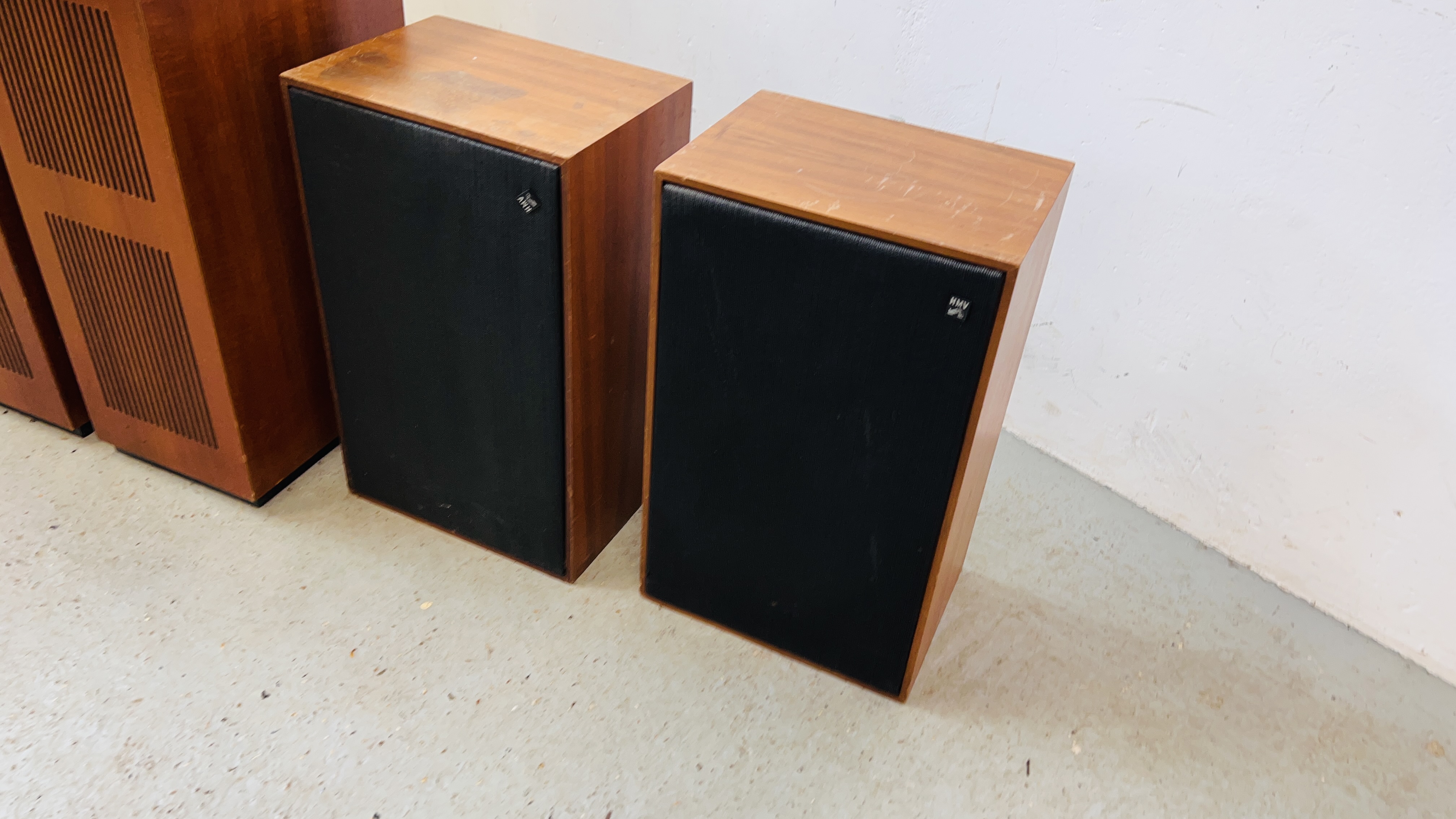 A PAIR OF HMU 2406 SPEAKERS ALONG WITH A PAIR OF VINTAGE WOODEN CASED DYNATRON LS200 SPEAKERS - - Image 2 of 10