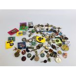 AN EXTENSIVE COLLECTION OF ASSORTED VINTAGE MEDALS AND BADGES TO INCLUDE MANY ENAMELLED EXAMPLES,