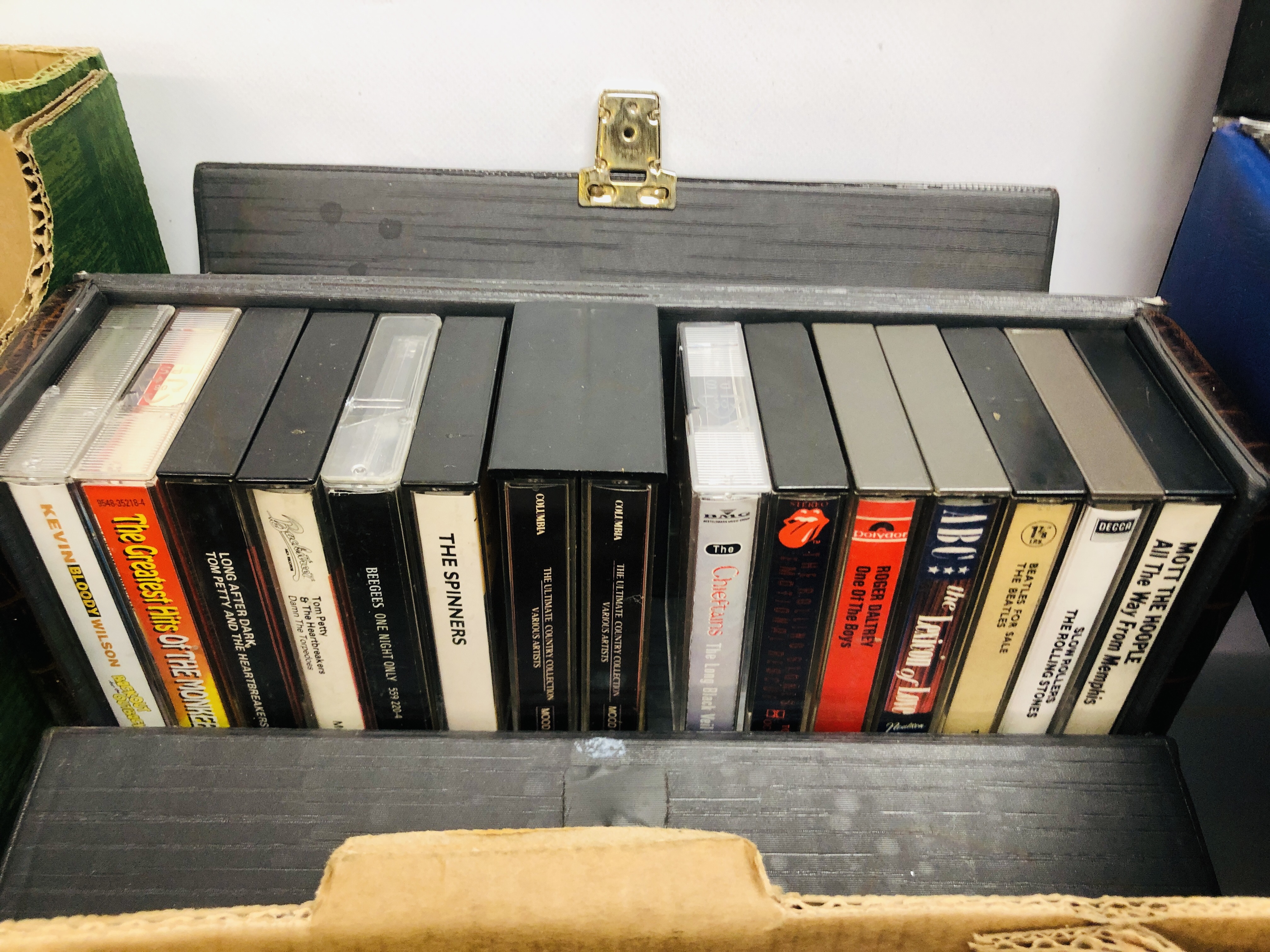 BOXES OF MIXED CASSETTE TAPES HAVING MANY MIXED GENRE'S AND TITLES. - Image 5 of 8