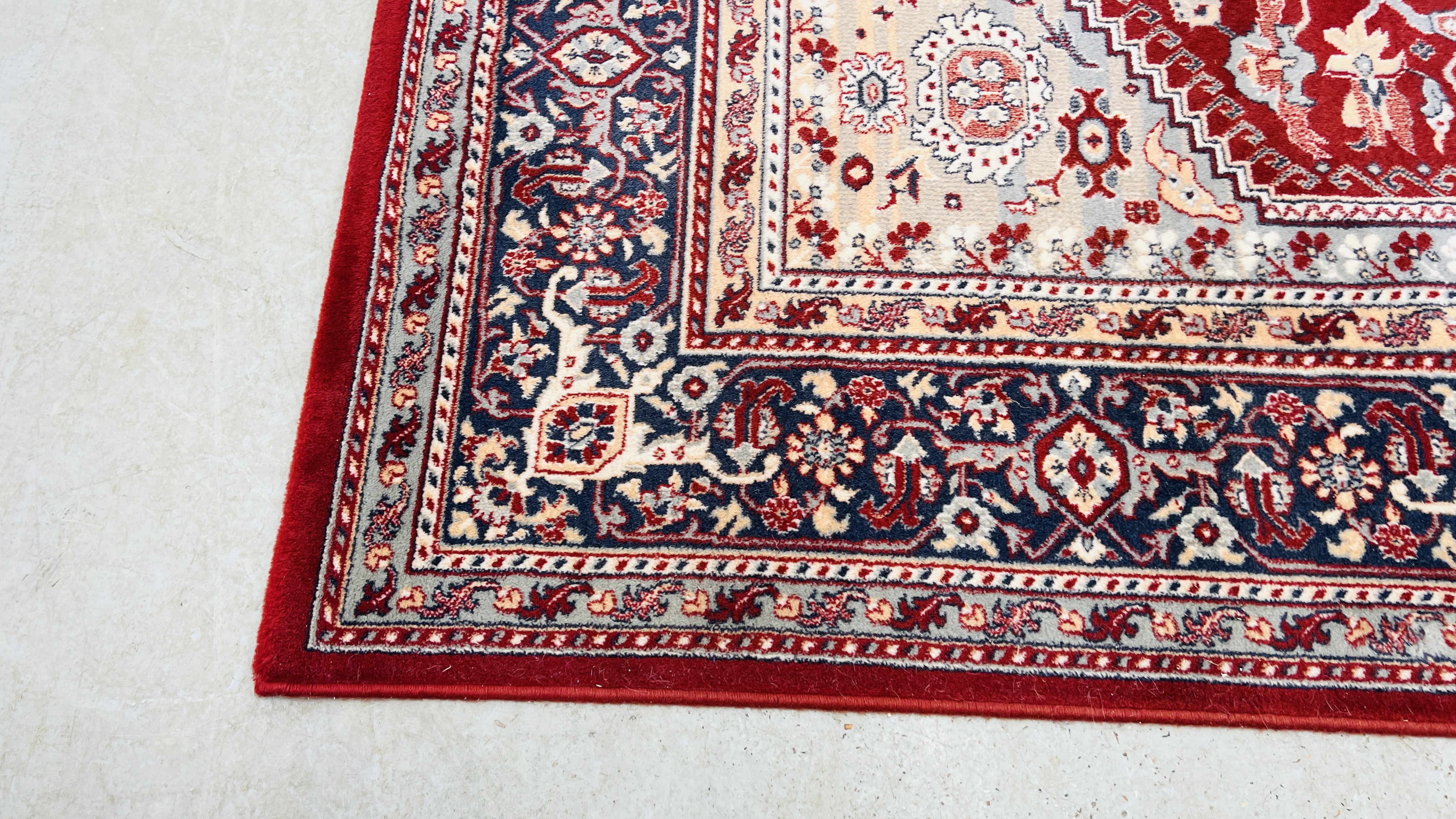 A MODERN RED PATTERN PERSIAN HERATI DESIGN CARPET, L 300CM X W 200CM. - Image 7 of 10