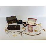 A BOX OF ASSORTED VINTAGE AND COSTUME JEWELLERY TO INCLUDE EVENING NECKLACES, STRATTON COMPACT,