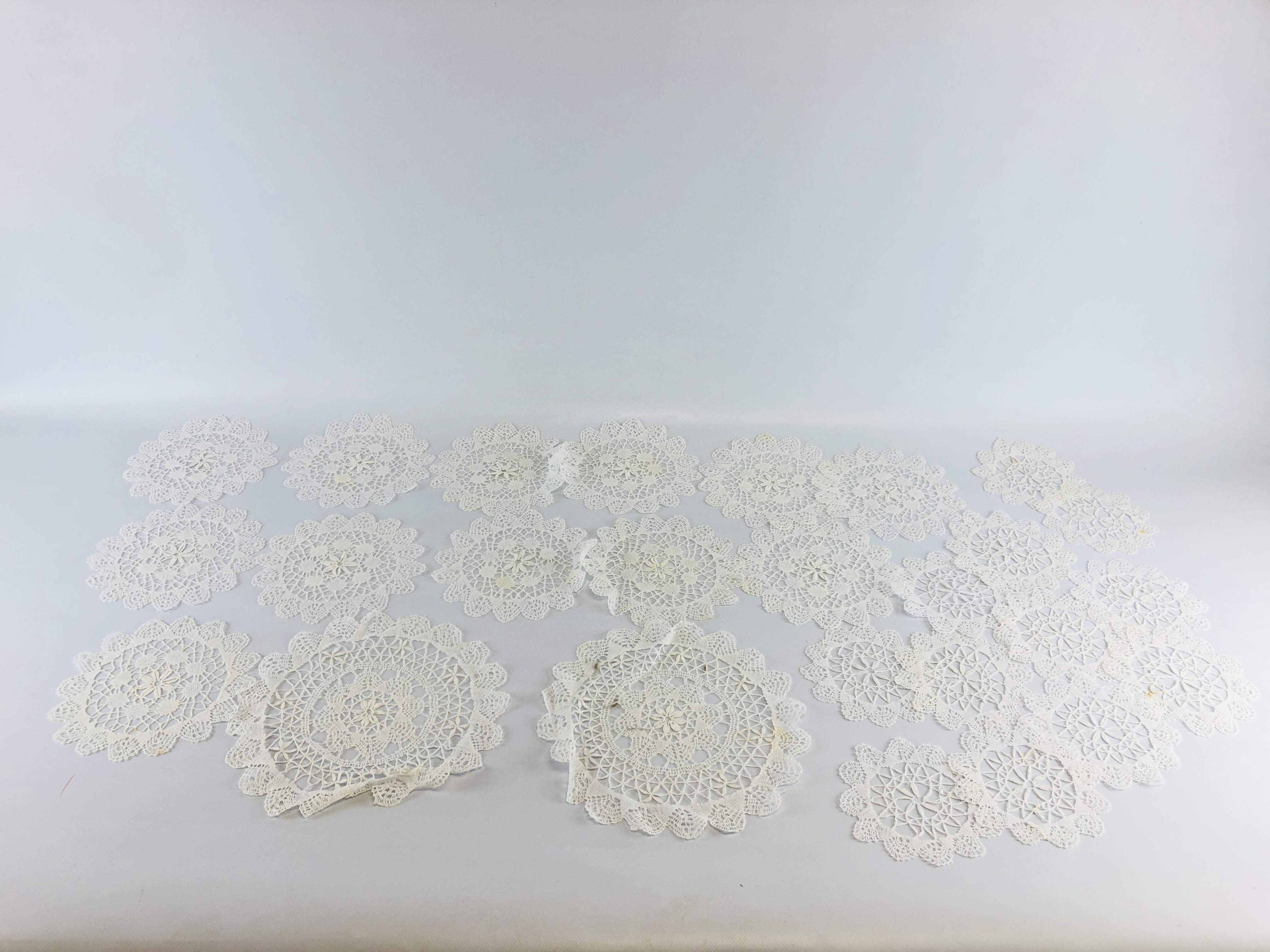 ANTIQUE NOTTINGHAM CLUNY LACE TABLE MATS (2 X 9.5inch, 12 X 7.5inch, 12 X 5.5inch).