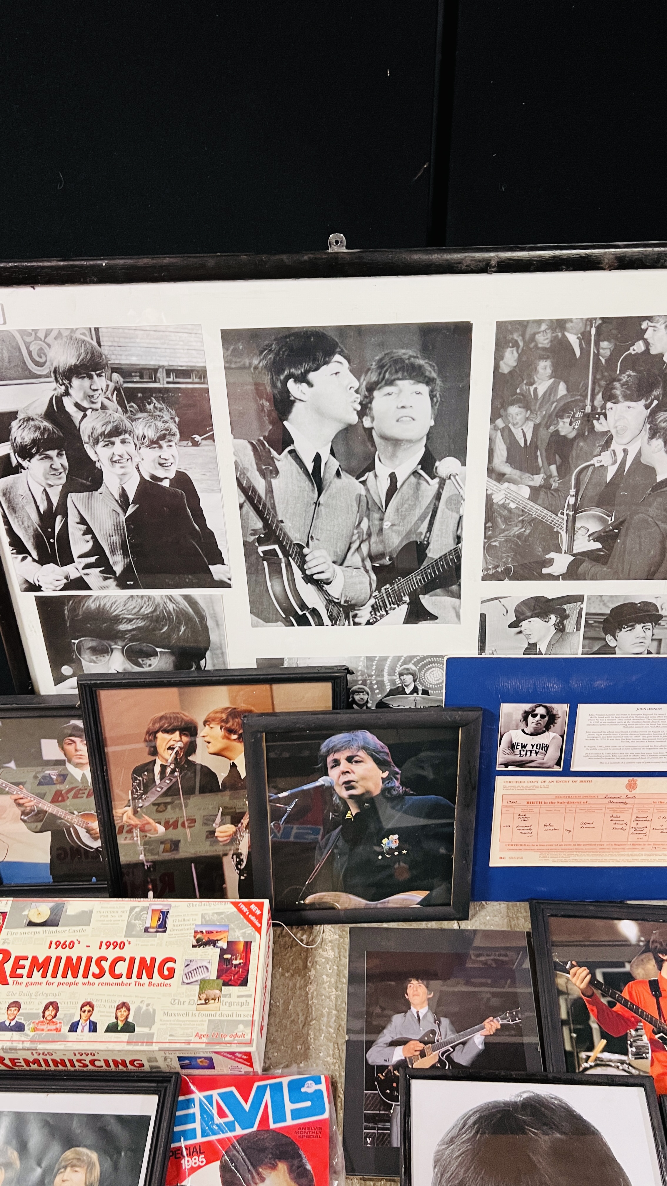 A COLLECTION OF MUSIC MEMORABILIA TO INCLUDE FRAMED PICTURES AND PRINTS JOHN LENNON AND THE BEATLES - Image 8 of 8