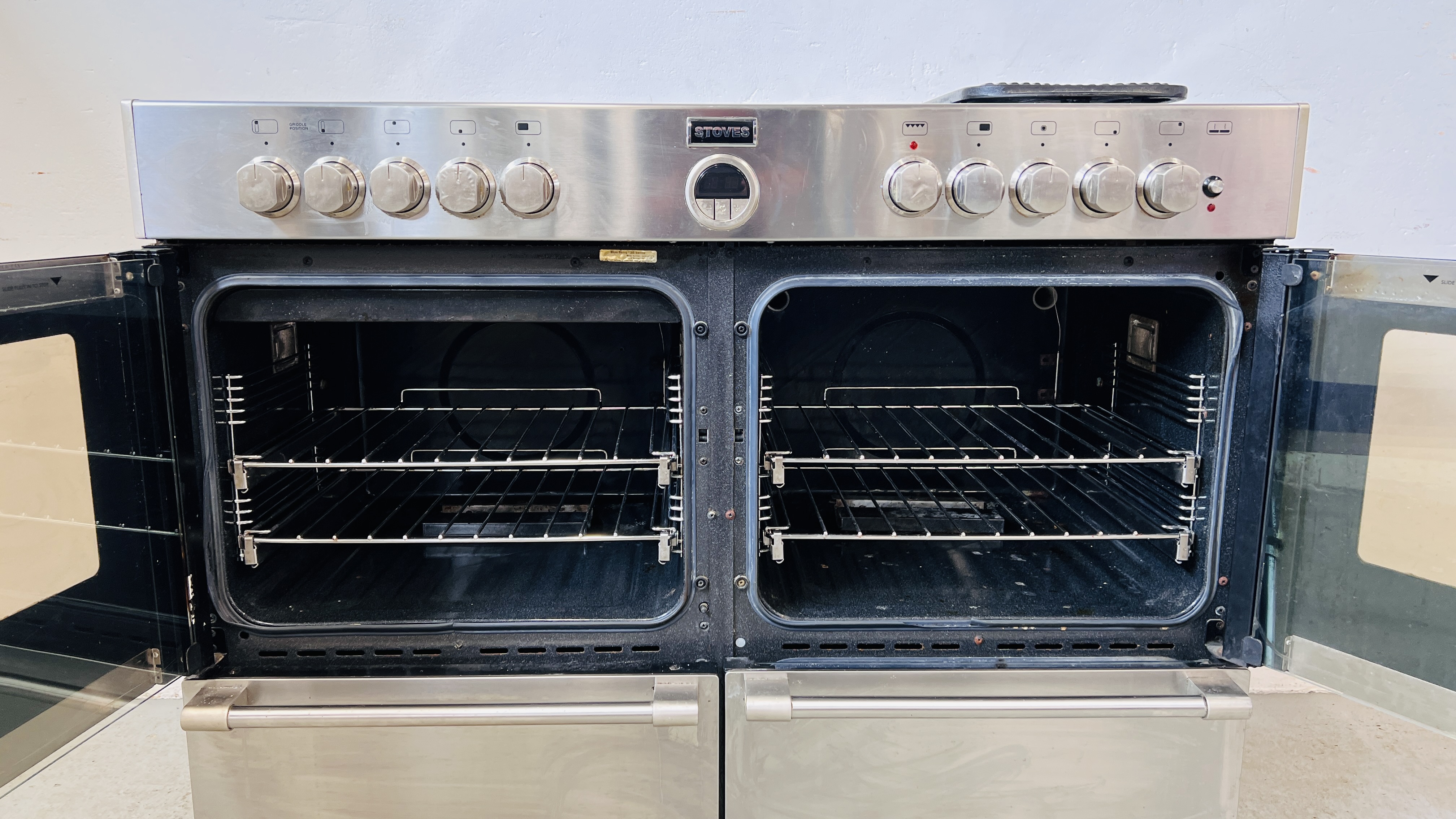 A STOVES STERLING 1100G STAINLESS STEEL COOKING RANGE (CONDITION OF SALE TO BE FITTED AND SERVICED - Image 13 of 17