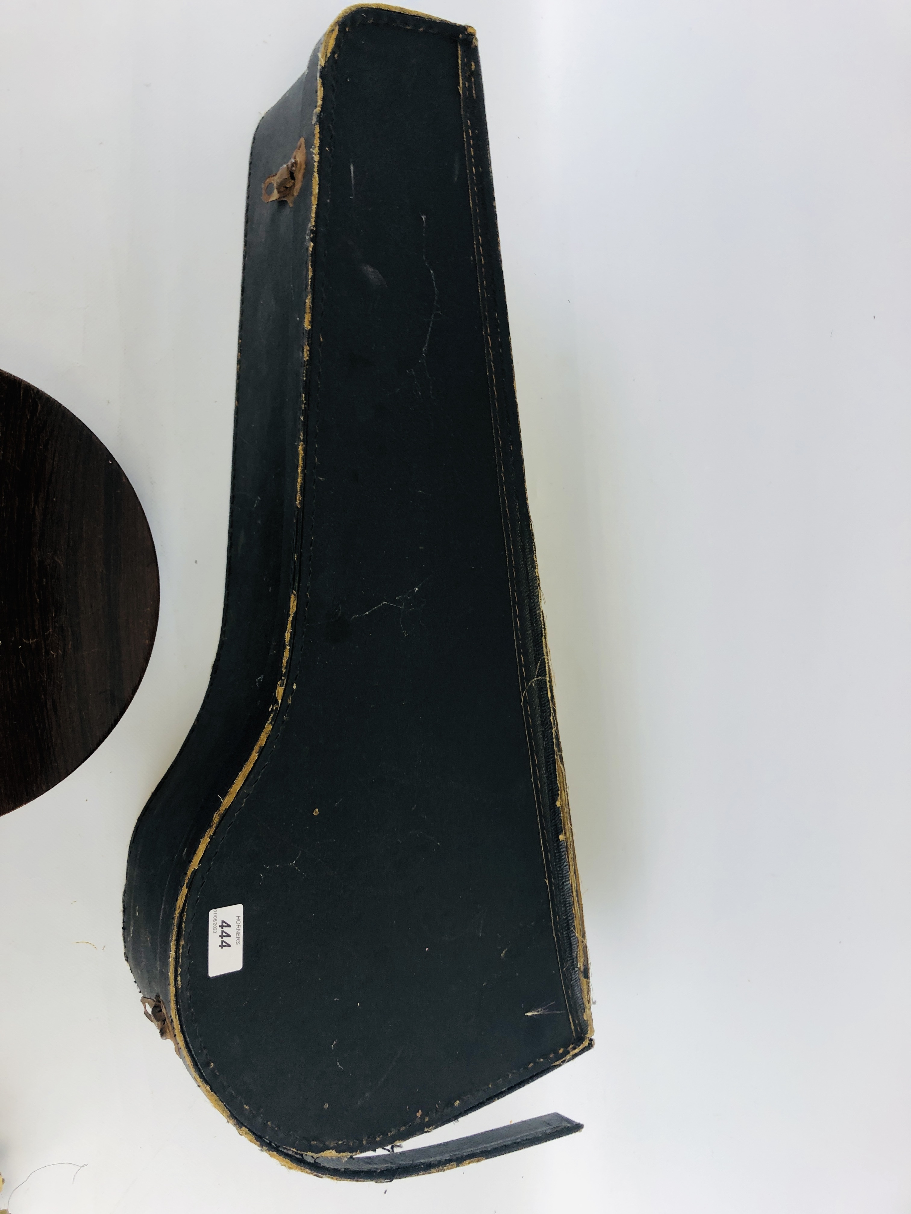 AN ANTIQUE MANDOLIN MARKED BELL-TONE PAT APPLD FOR "SBANA" REGD. IN FITTED CASE - L 60CM. - Image 8 of 9