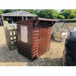 WOODEN SLATTED GARDEN CHILDREN'S PLAYHOUSE.