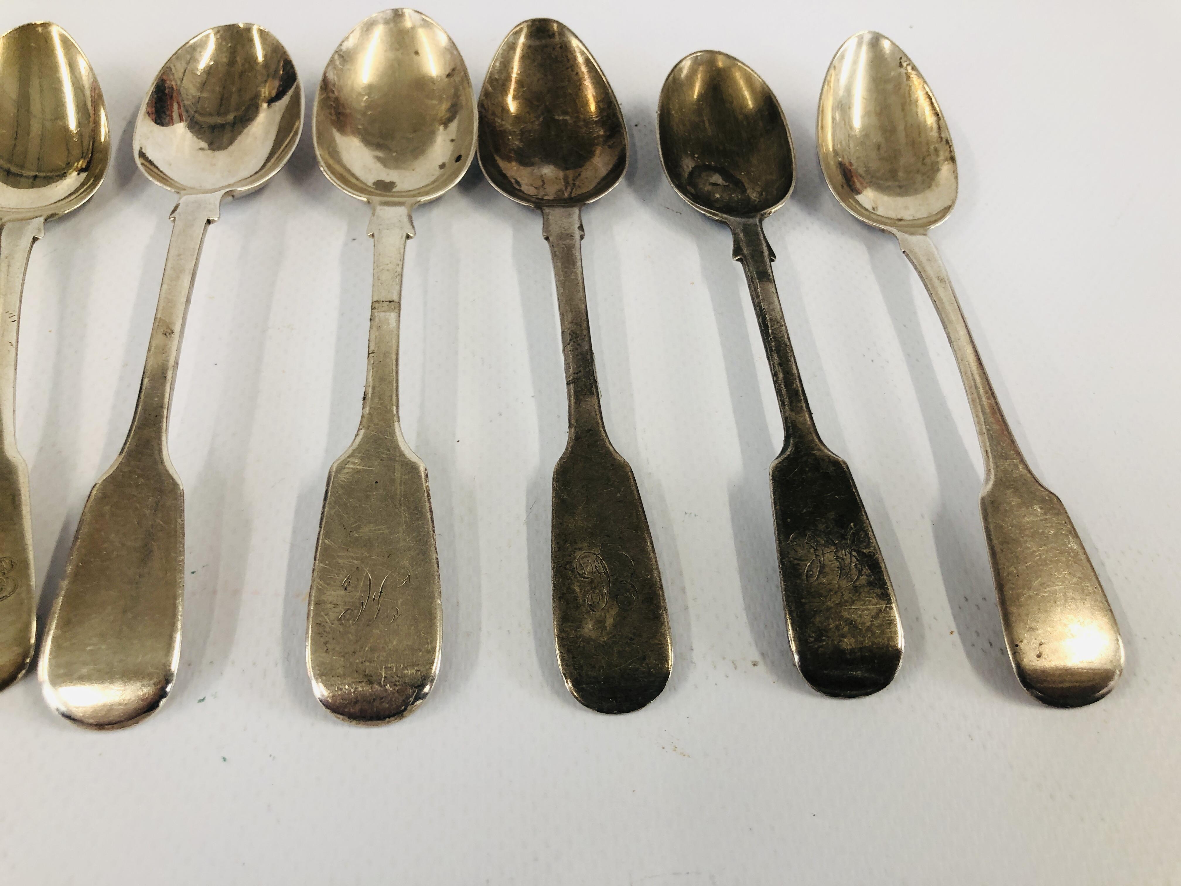 A MIXED GROUP OF EIGHT SILVER FIDDLE PATTERN TEASPOONS, DIFFERENT DATES AND MAKERS, - Image 3 of 11