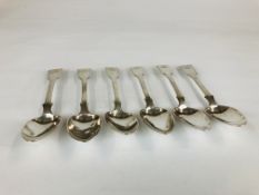 A SET OF SIX SILVER FIDDLE PATTERN DESSERT SPOONS, LONDON 1813 BY WALLIS HAYNE.