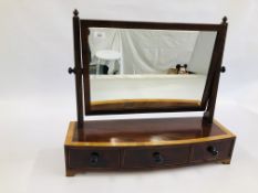 A VINTAGE STYLE 3 DRAWER DRESSING TABLE MIRROR WITH INLAID DETAIL A/F.