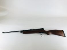 SMK MODEL XS78 .22 CALIBRE CO2 AIR RIFLE - SOLD AS SEEN - NO POSTAGE - COLLECTION IN PERSON ONLY.