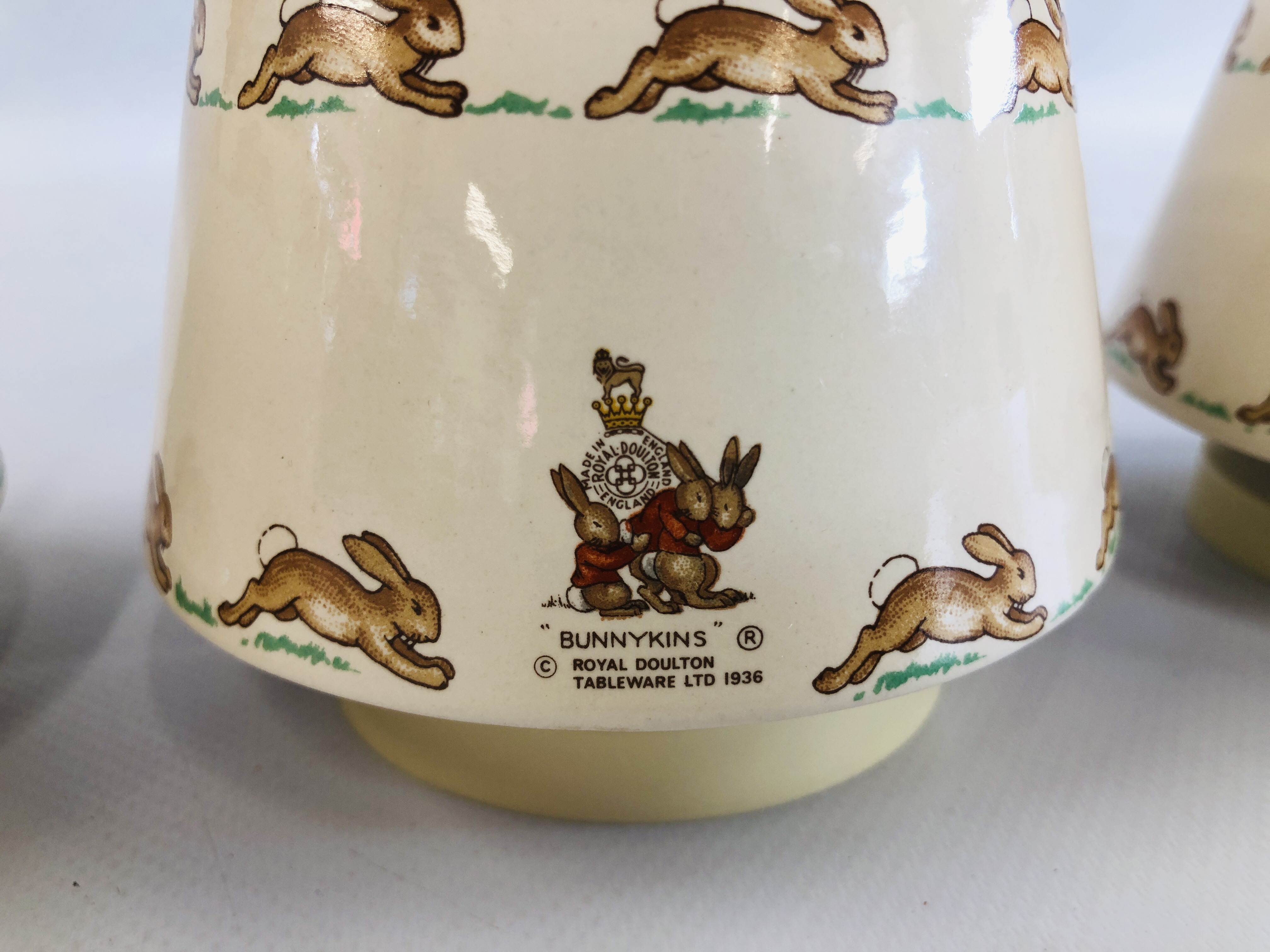 3 ROYAL DOULTON BUNNIKINS MUSIC BOXES TO INCLUDE CHRISTMAS, BIRTHDAYS AND EASTER. - Image 5 of 5