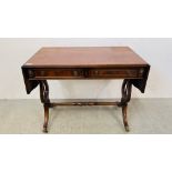 A REPRODUCTION MAHOGANY TWO DRAWER SOFA TABLE