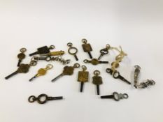A COLLECTION OF VINTAGE WATCH KEY/WINDERS APPROX 19.